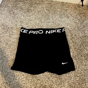 Women’s Nike pro spandex